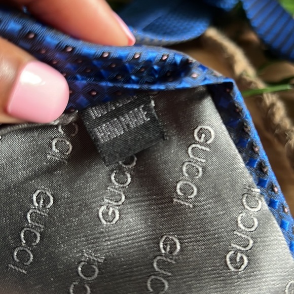 Gucci Silk Tie - Picture 15 of 16